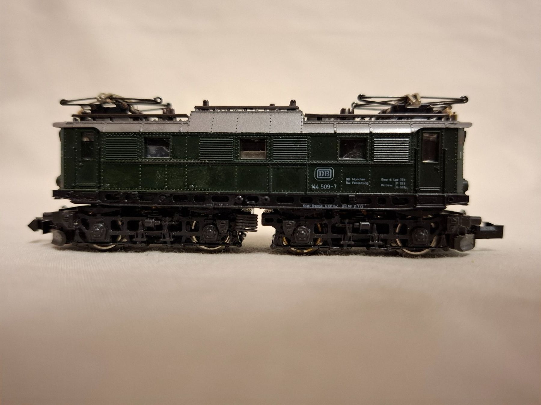 Roco Modellini di ferrovie: Güterzug der DB, 5-teilig Analog, Spur N – Usato da Grenchen venduto da georges053 2