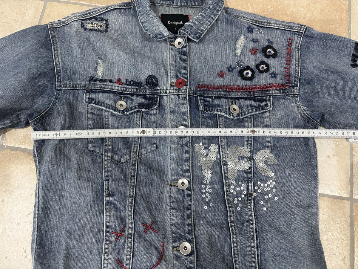 Desigual Giacche: Desigual: giacca jeans – Nuovo (secondo la descrizione) da Losone venduto da Tilly-nb7t 2