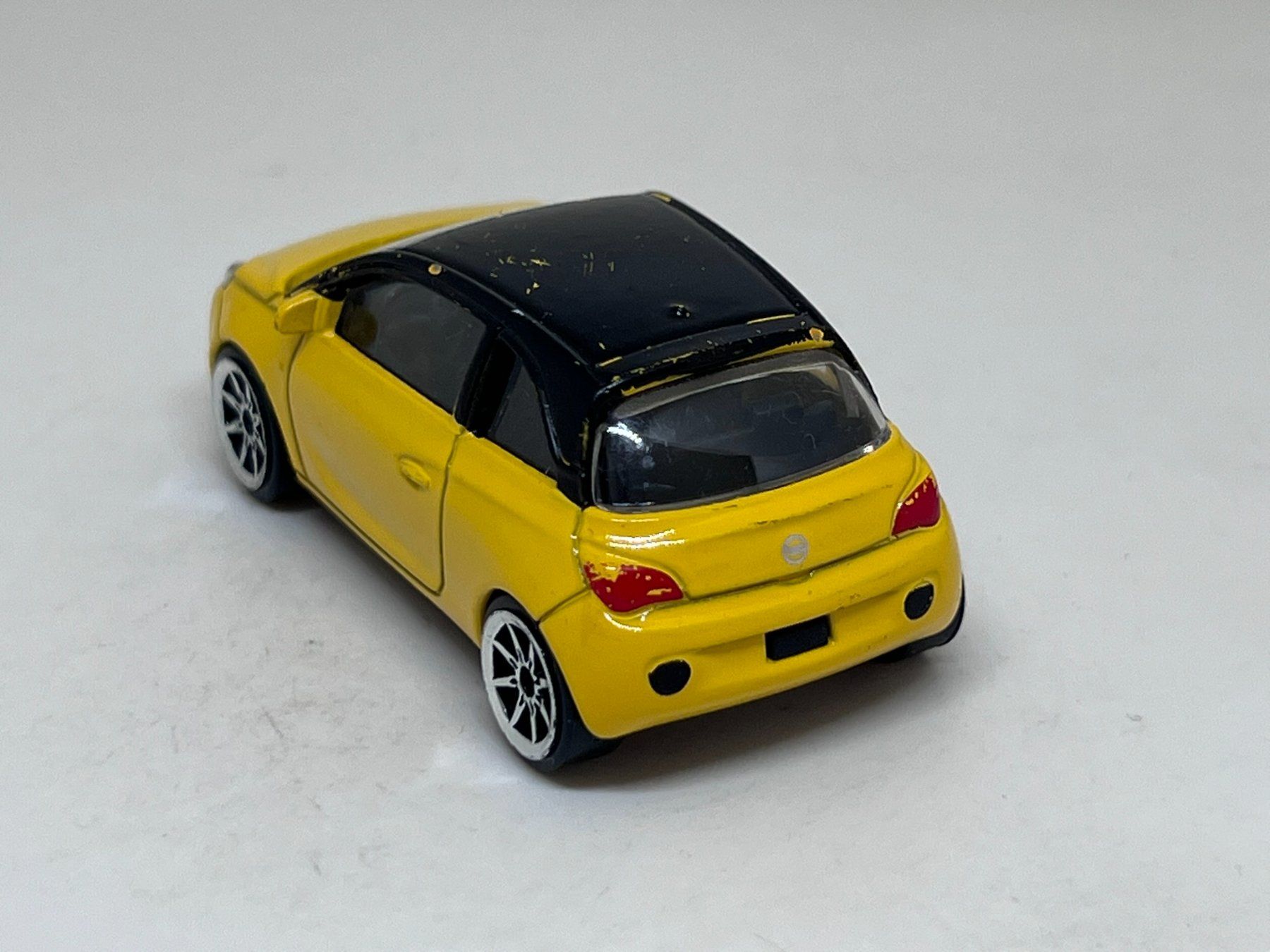 Majorette Modellini d'auto: Majorette Opel Adam #55 – Usato da Wildegg venduto da LaaBoutique 2