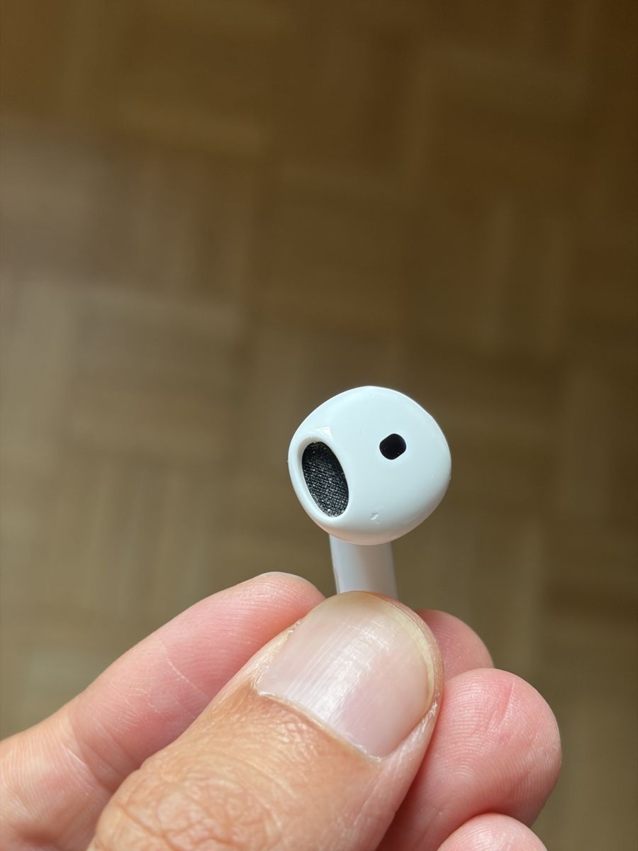 Apple Cuffie: AirPods 4 with ANC – Usato da Bern venduto da paulinho_55 4