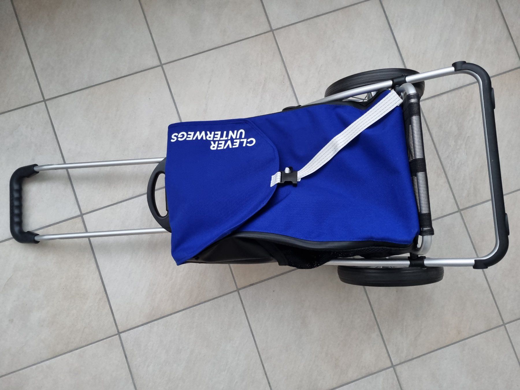 Altro per la casa: Einkaufstrolleys blau (neu) – Nuovo (secondo la descrizione) da Schüpfheim venduto da Rezwel