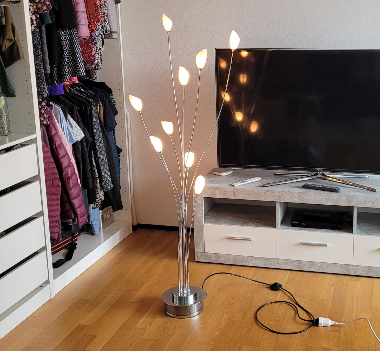 Lampen: Wofi Stehleuchte Made in Germany – Gebraucht aus Suhr von Claudia_Suhr_AG