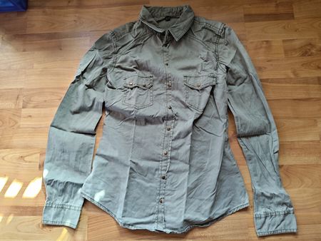 Bluse Pimkie Khaki/Oliv Grösse S 