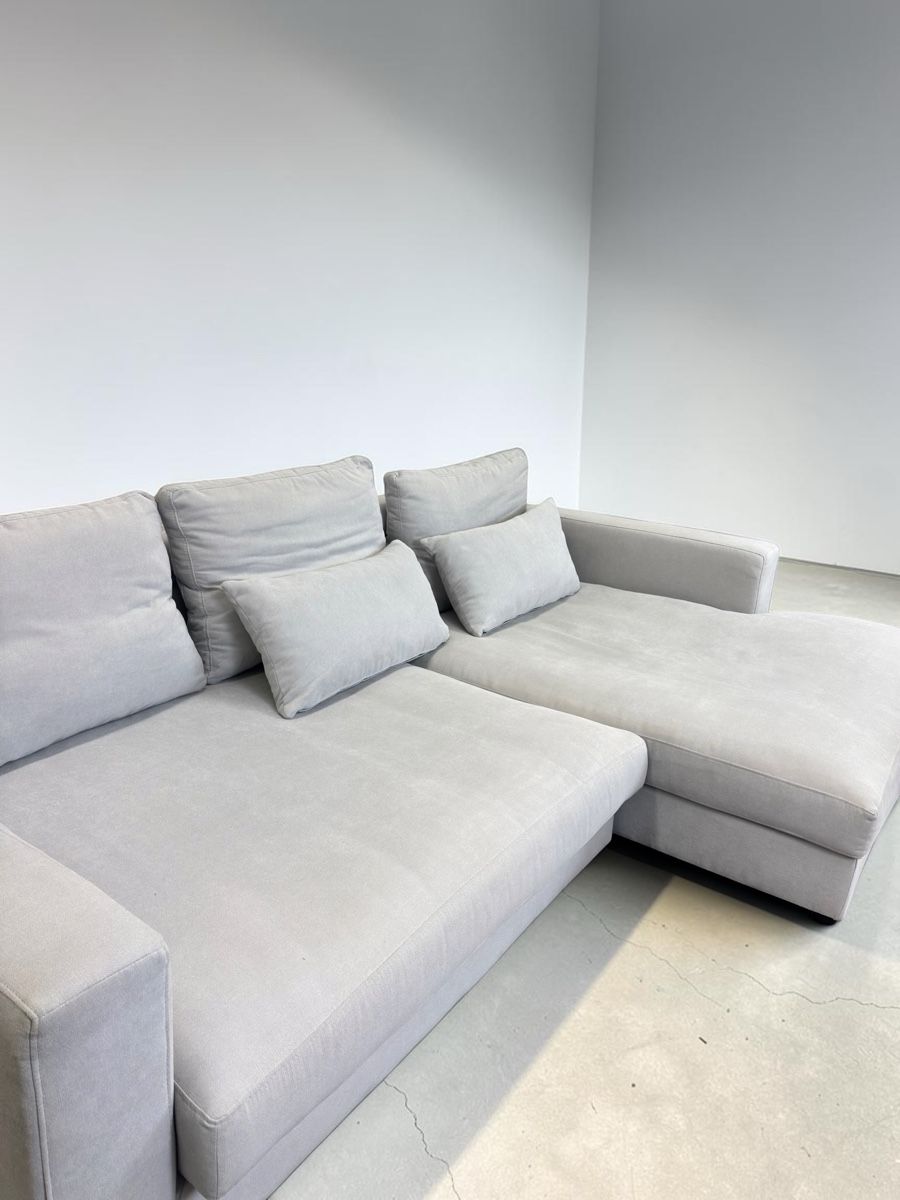 Micasa Divani: Hellgraues Ecksofa inklusive aller Kissen – Usato da Bachenbülach venduto da Sofalab.swiss 5