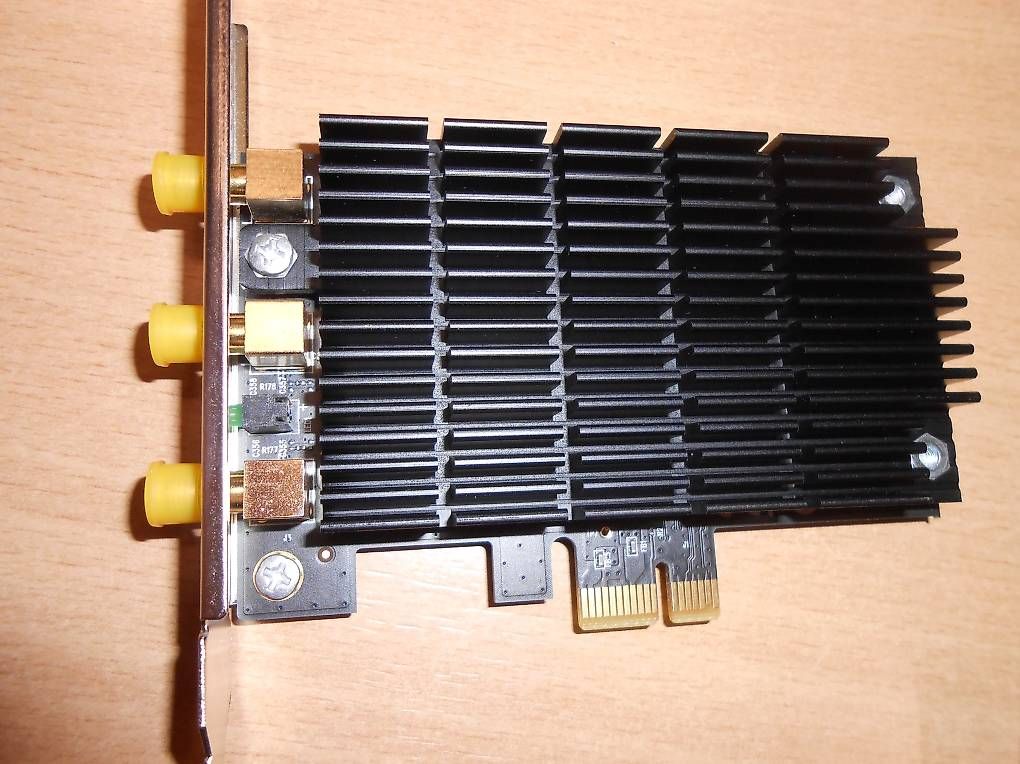 Unità & Adattatore: Wireless Dual Band PCI Express Adapter – Usato da Gipf-Oberfrick venduto da Livingstone5 1