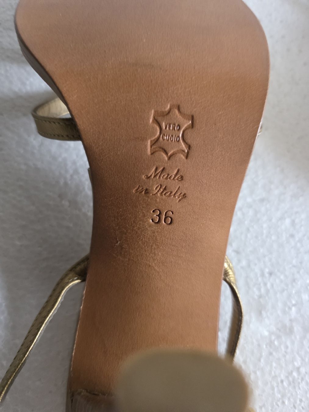 Damenschuhe: Sandalo dorato Fancy – Neu (gemäss Beschreibung) aus calpiogna von dadalter 6