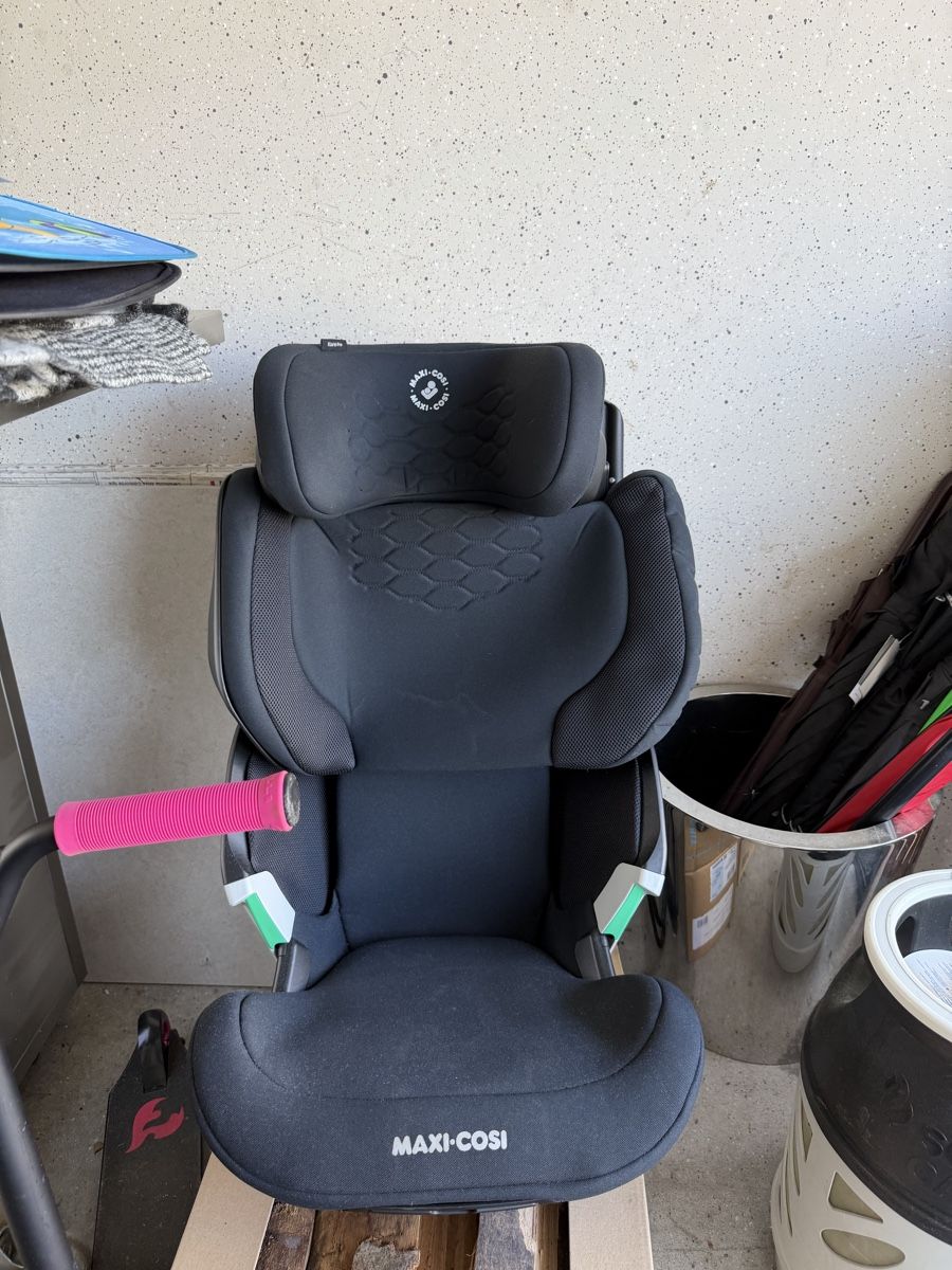 Maxi-Cosi Auto-Kindersitze: Maxi Cosi Kore pro I Size – Gebraucht aus Glattpark(Opfikon) von BabetteT
