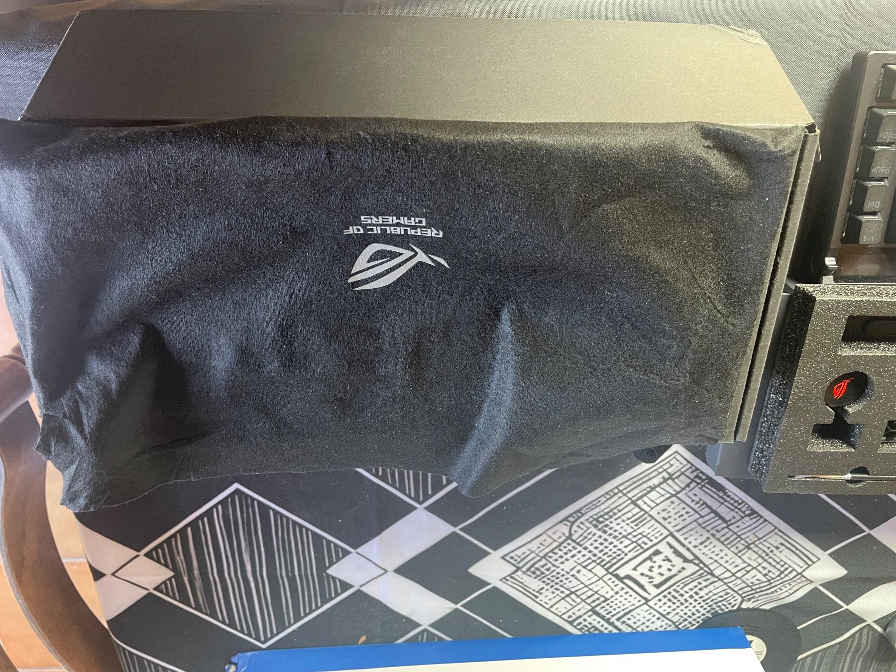 Tastiere: Clavier mécanique compact ROG avec RVB, bon état – Usato da Aubonne venduto da gue_th7b 3