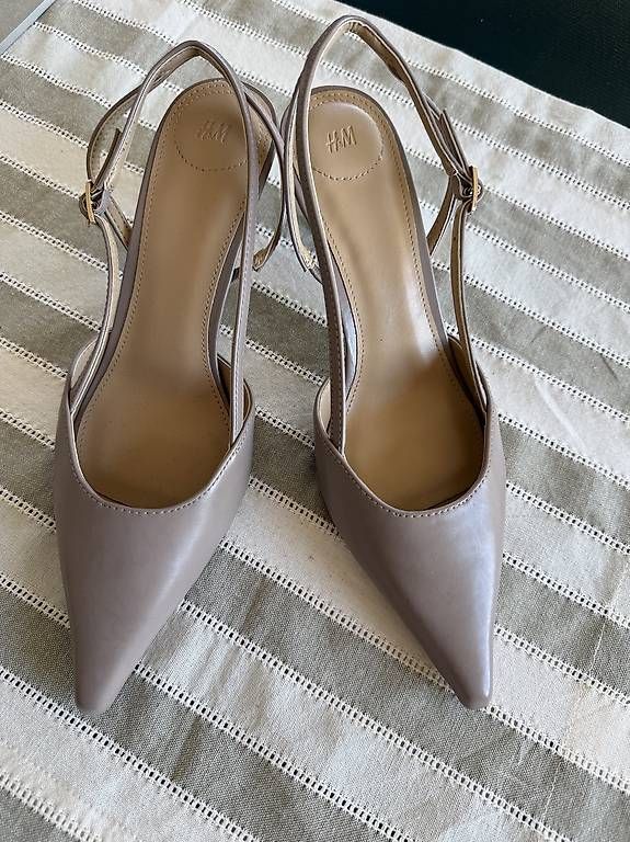 H&M Scarpe da donna: Slingback-Ballerinas beige (neu) – Nuovo (secondo la descrizione) da Seengen venduto da Zeppelin02 1