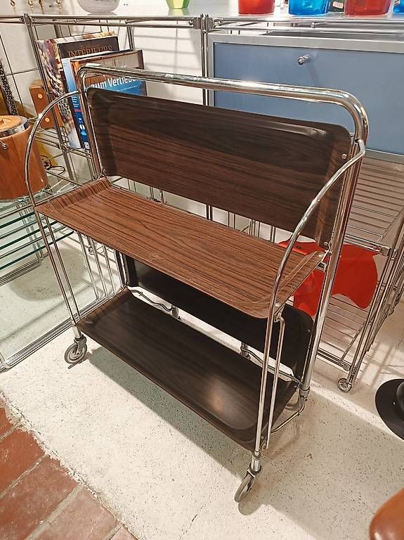 Carrelli di servizio: Vintage Barwagen klappbar 70s Design – Usato da Winterthur venduto da style-and-design.zrh 7
