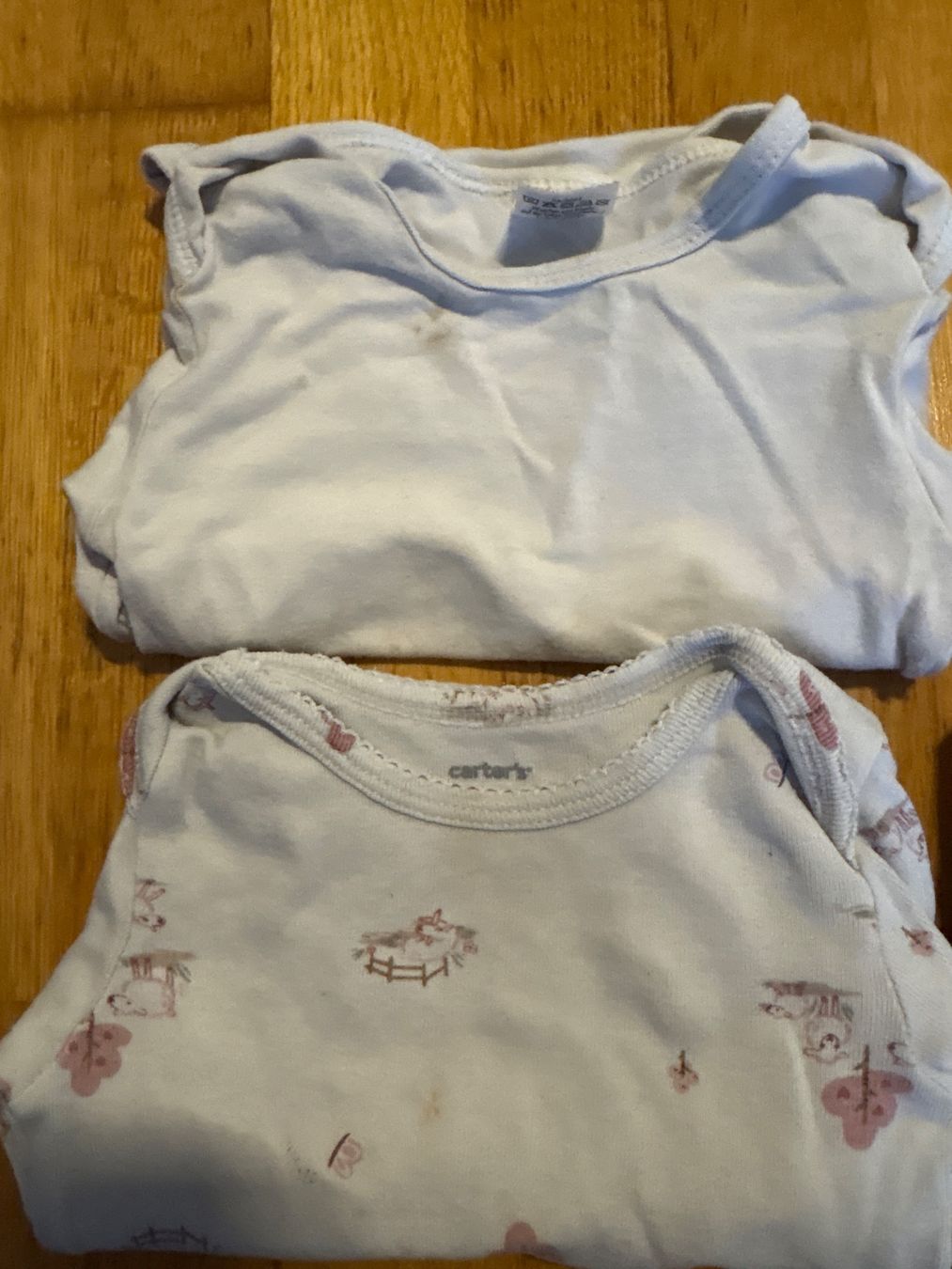 Lotti & Set di vestiti: 4 Bodys Grösse 74/80 – Usato da Münsingen venduto da jsc_xj9b 1