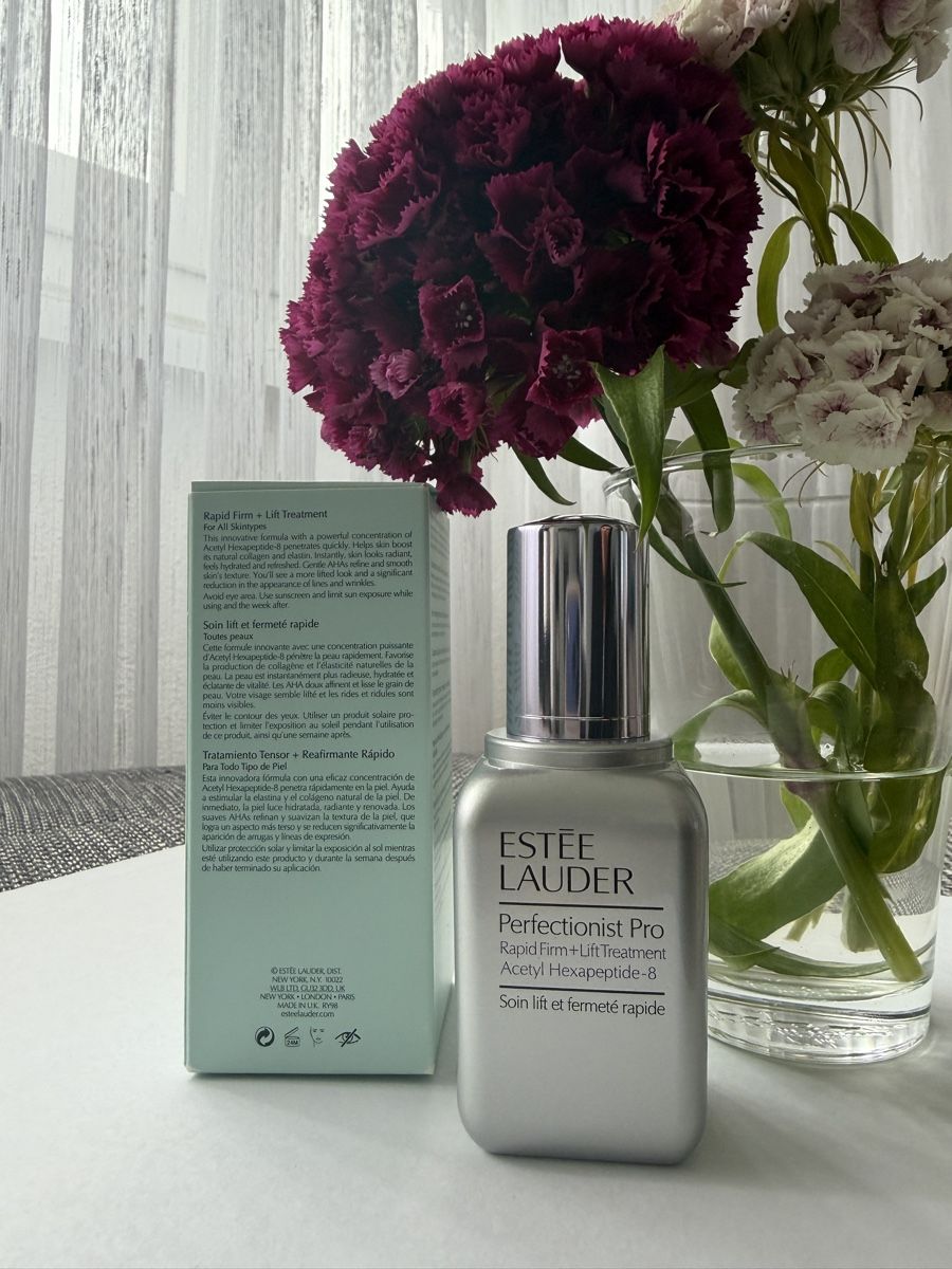 Estée Lauder Cura del viso: Estée Lauder Gesichtspflege Serum NEU – Nuovo e nell'imballaggio originale da Dänikon ZH venduto da tug_m9b6 1