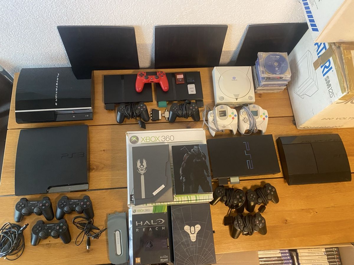 Console: Console et jeux vidéo  – Usato da Chavornay venduto da sof_wh6r 7
