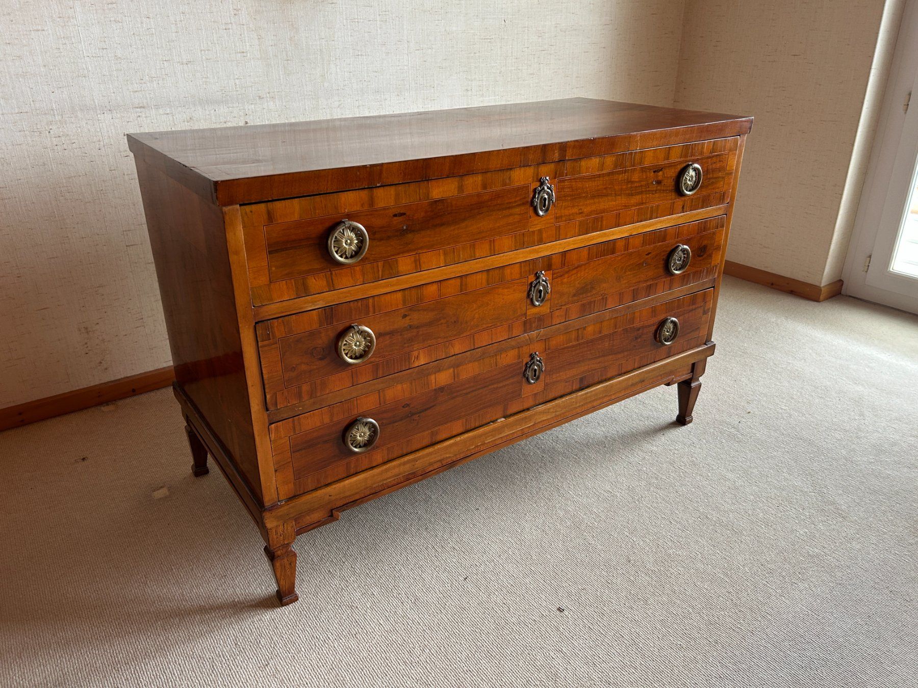 Kommoden: Antike Kommode / Biedermeier-Klassizismus – Gebraucht aus Wolfhausen von ChaufDoch