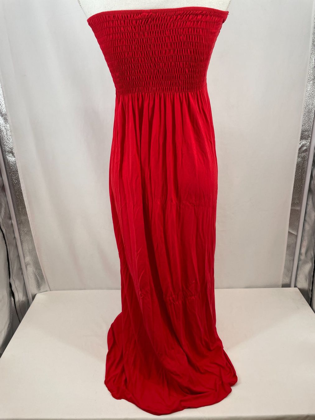 Zebra Kleider: ZEBRA Robe rouge bustier – Gebraucht aus Lausanne von PlusValue_Lausanne 1