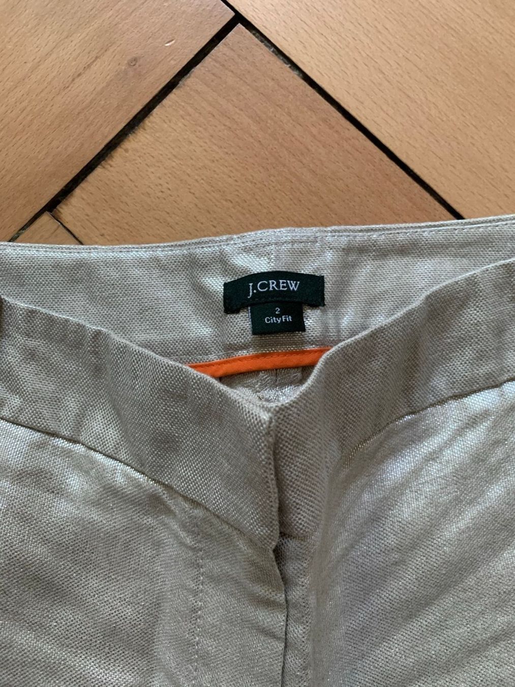 J.Crew Pantaloni: J.CREW - Shorts goldglänzend S – Usato da Zürich venduto da Diazaio 1