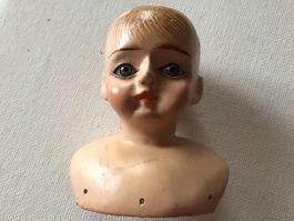 Seltener uralter Holz Jungen Kopf