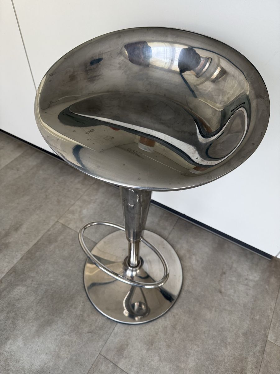 Magis Tabourets: Barhocker Magis Bombo – D'occasion à Gerlafingen par driver-rent 5