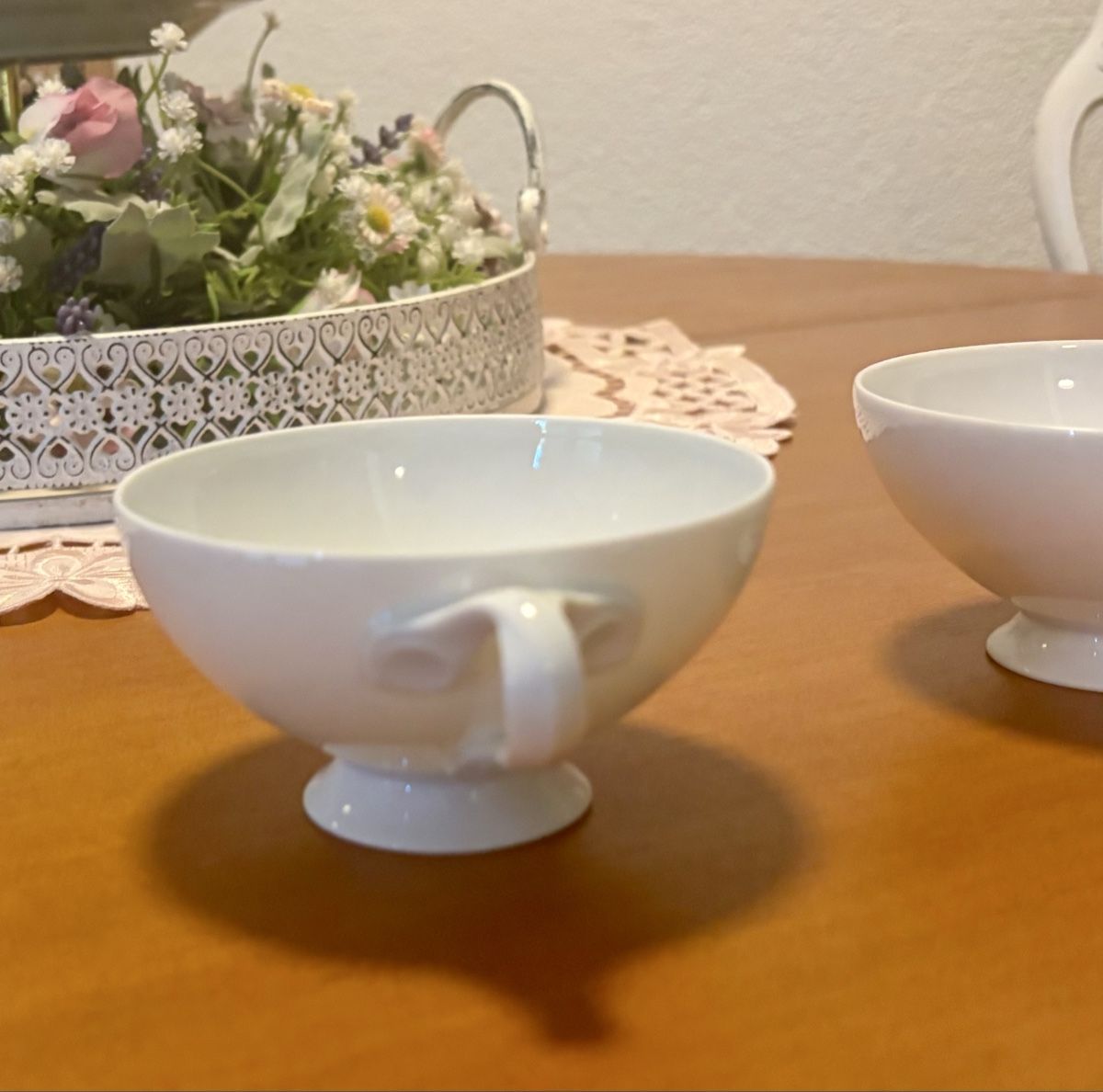 Hutschenreuther Tazze: Hutschenreuther Chloè Fleurons Blanche Tassen 3 Stk. – Usato da Baden venduto da Tiffany6878 7