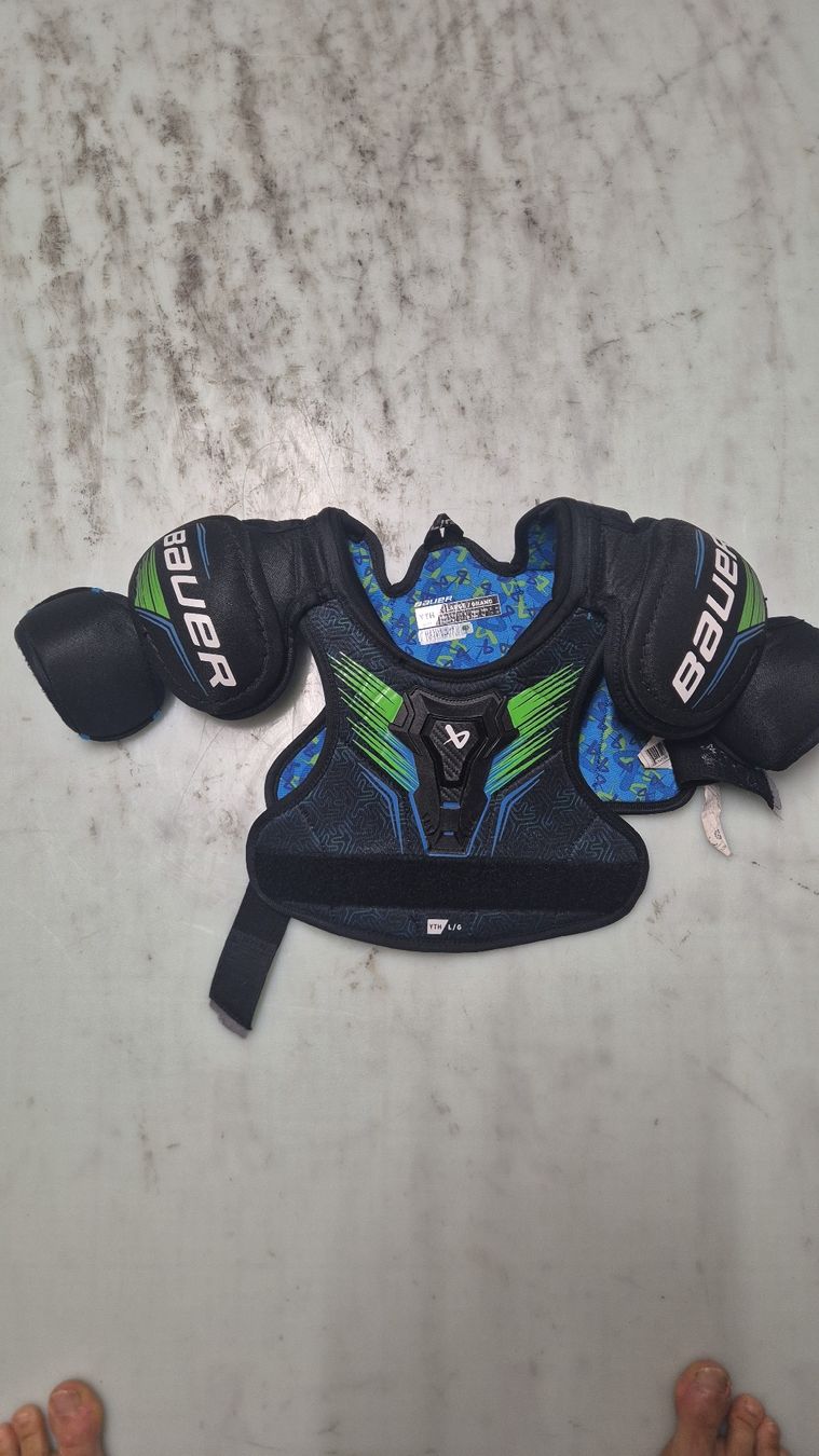 Bauer Schutz & Schoner: Brustpanzer, Eishockey, YTH, 7-9 Jahr – Gebraucht aus Samstagern von MBock20