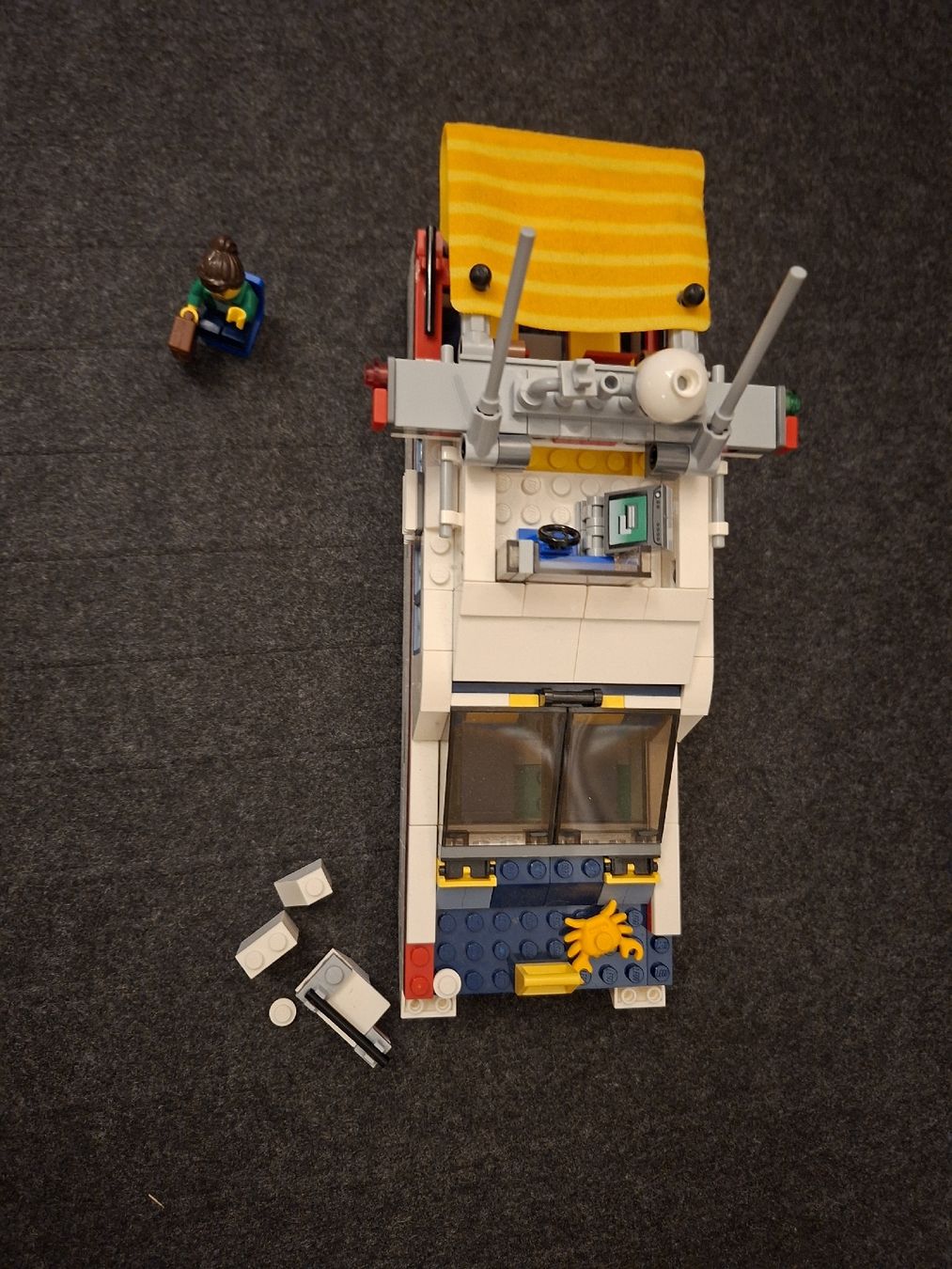Lego Giocattoli: LEGO Creator 31052 Boot / Wohnmobil gebraucht – Usato da Möhlin venduto da sontom 1