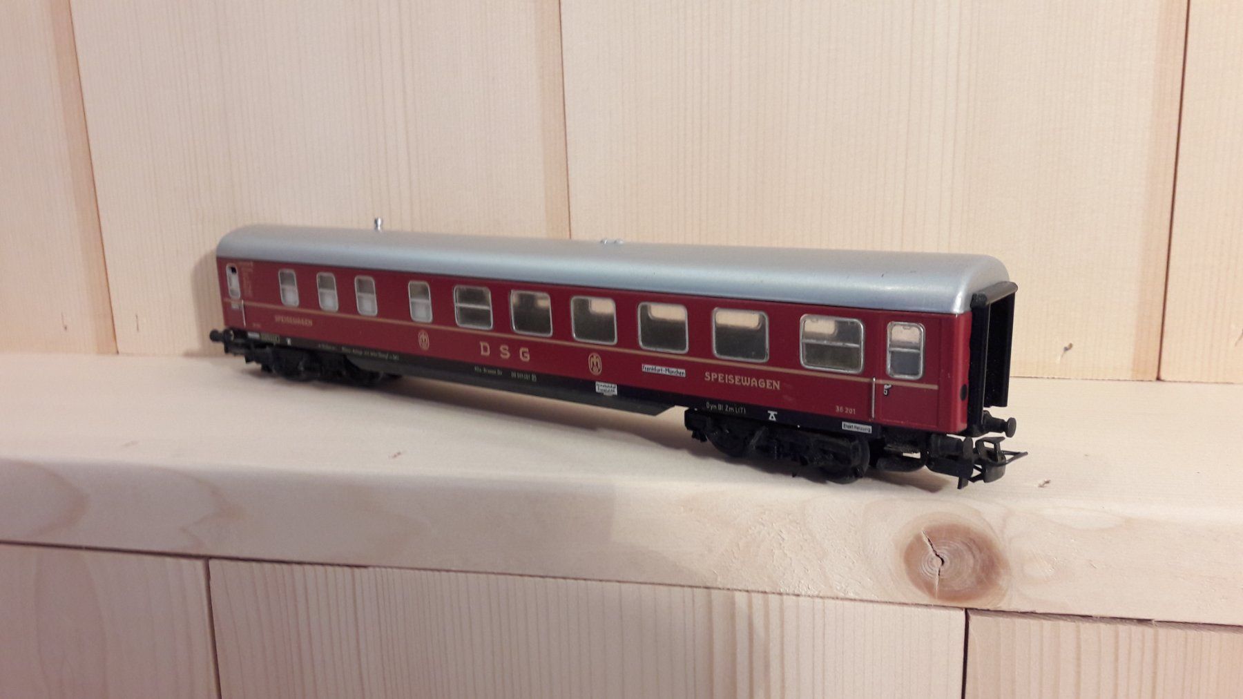 Märklin Modellini di ferrovie: Märklin HO AC : DB wagon-restaurant "WR4 – Usato da Buttes venduto da Cafe2005 2