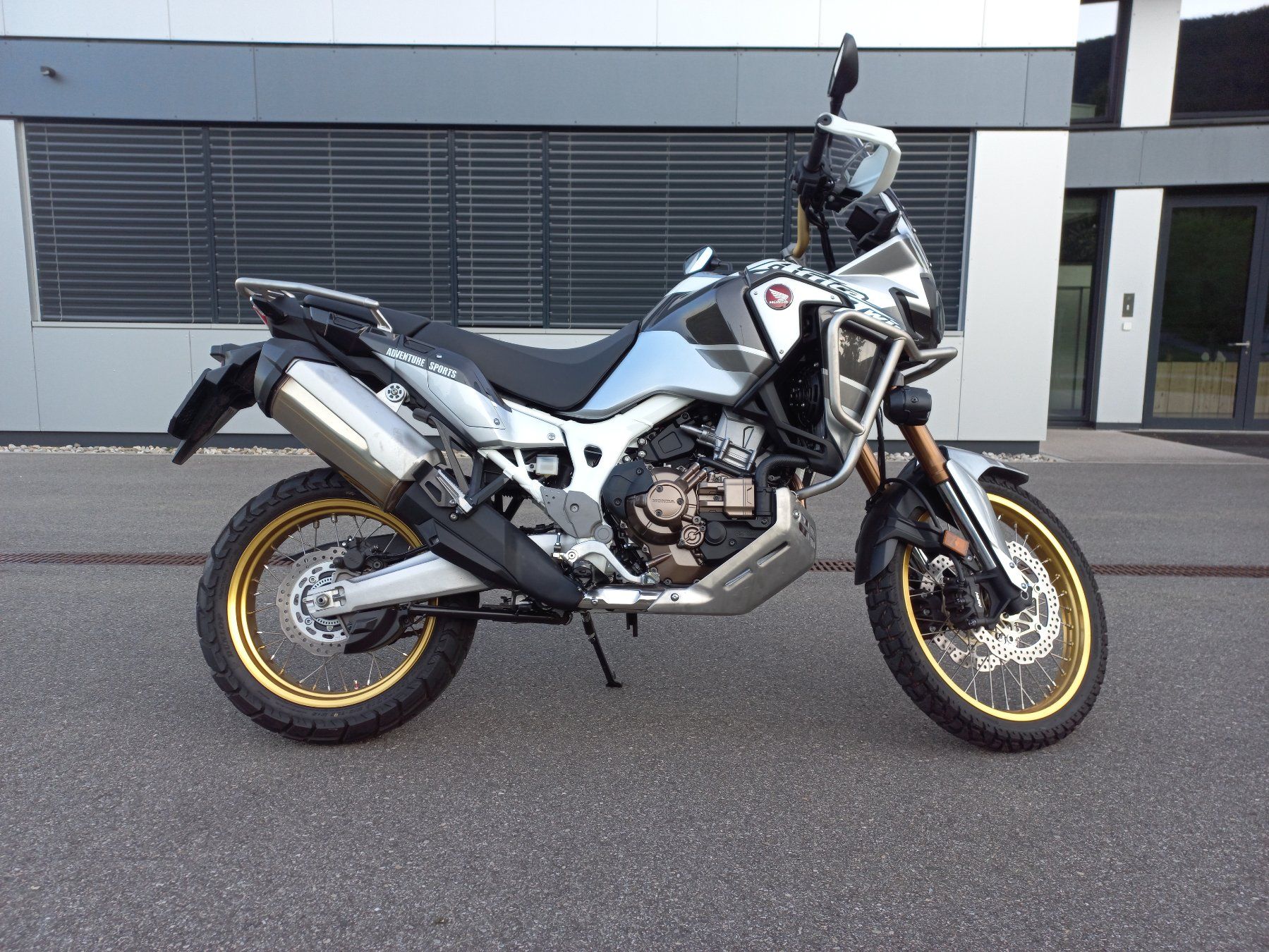 Honda Enduro: Honda CRF 1000 frisch ab MFK – Usato da Wangen b. Olten venduto da mustang1338