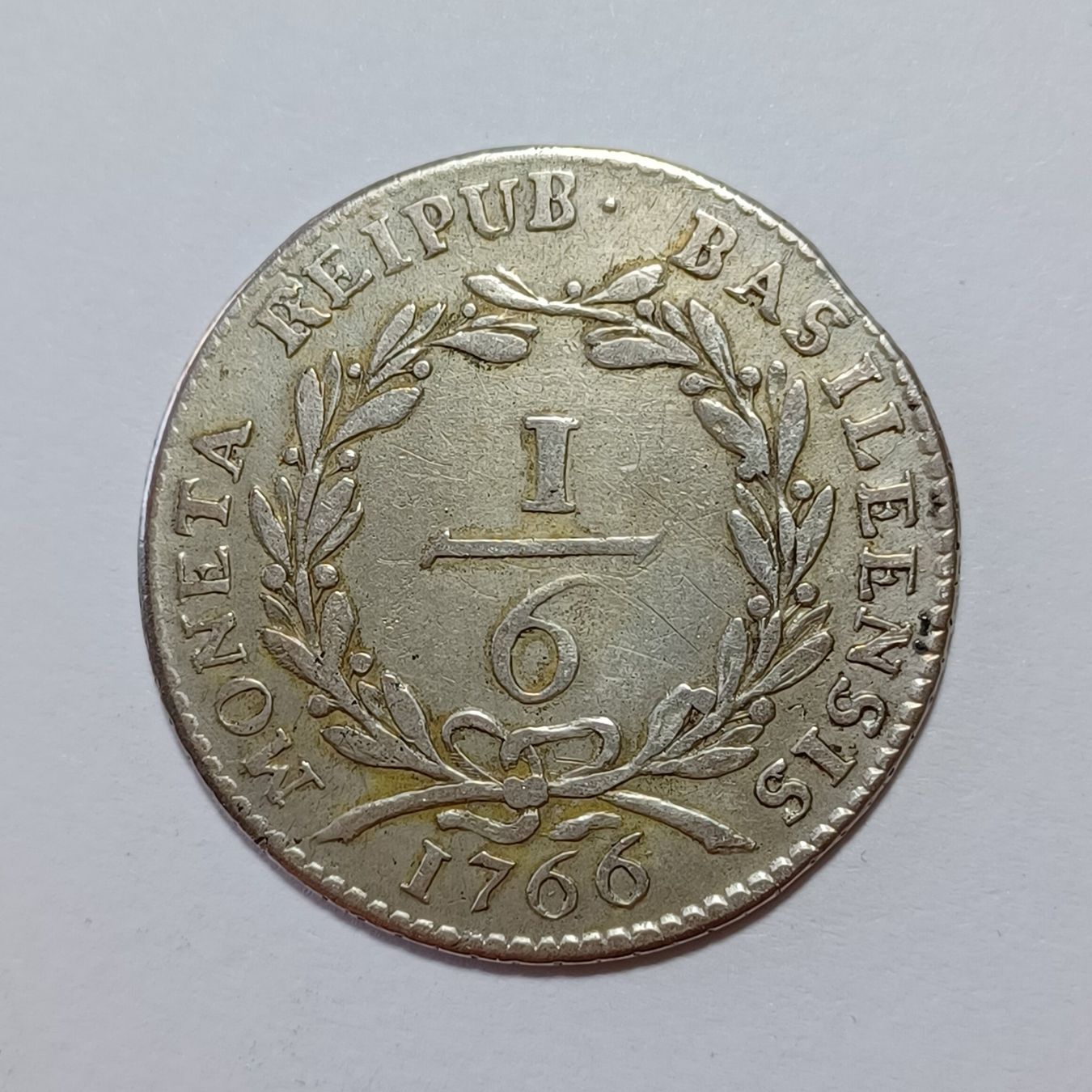 Tutti le monete: 1/6 Taler 1766 Basel – Usato da Pfäffikon ZH venduto da Welt_Muenzen