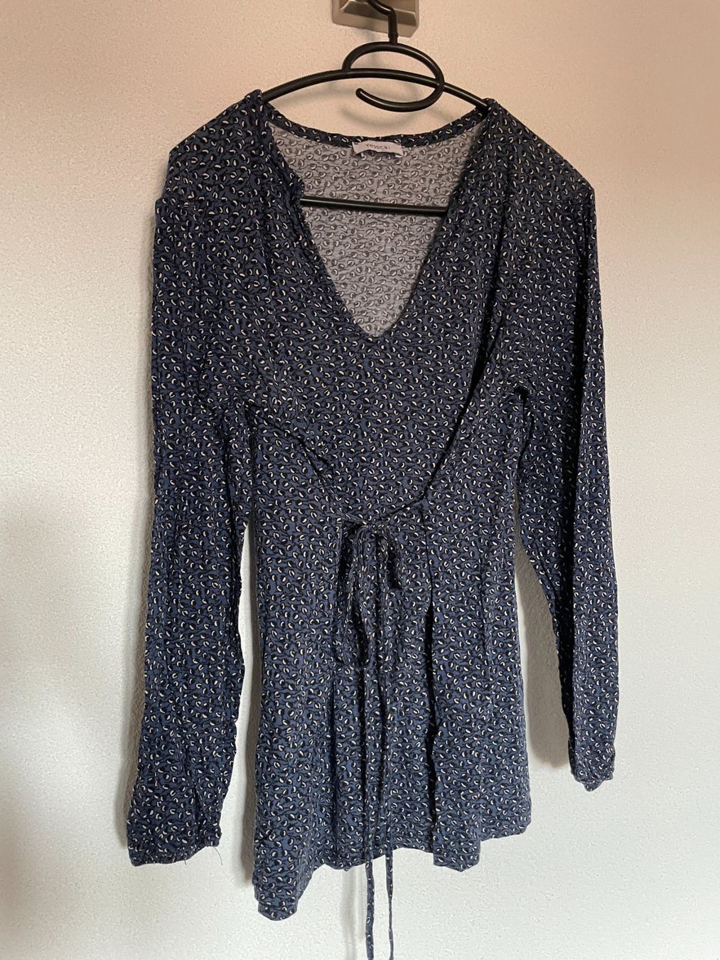 C&A Lotti di vestiti: Schwangerschaftsbluse / Umstandsbluse S – Usato da Niedermuhlern venduto da ste_c5h9