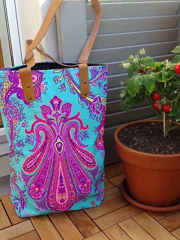Borse da donna: Canvas-Schultertaschen "Bohemian" NEU – Usato da Oberwil b. Zug venduto da Temuera 1