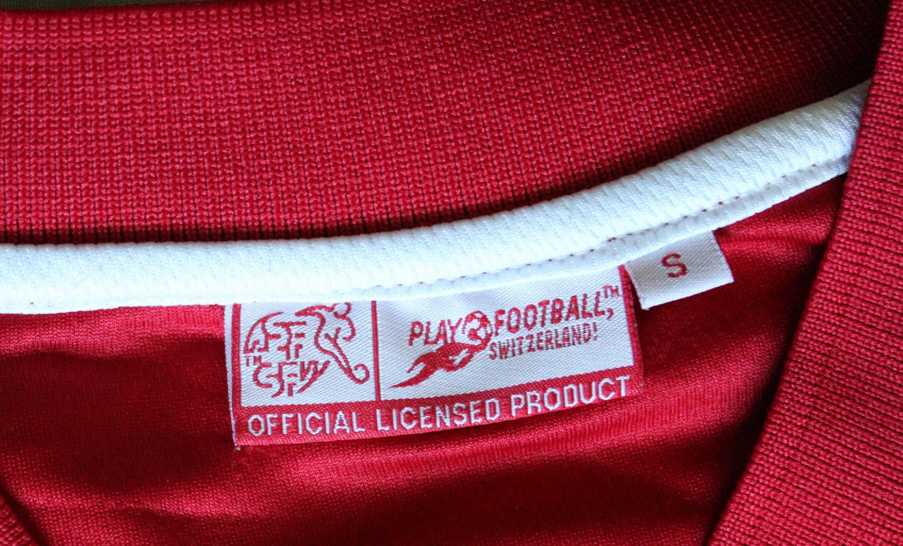 Schweizer Nati Maillots de corps & Pantalons: Trikot Schweizer Nationalmannschaft – D'occasion à Worblaufen par Cookie23 1