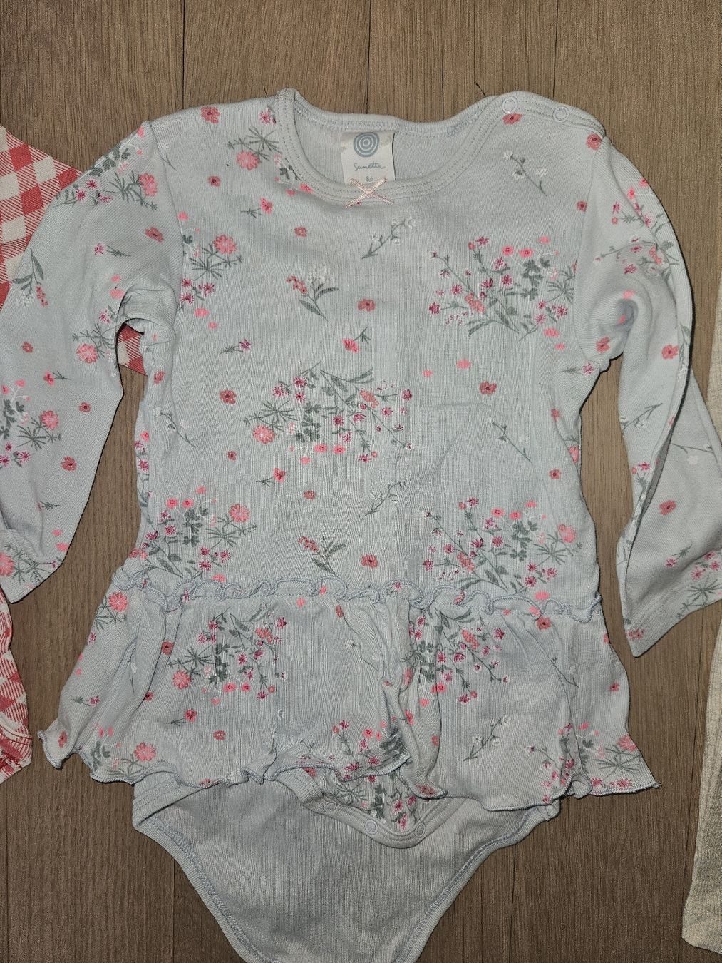 Sanetta Lotti & Set di vestiti: 86 Kleider-Packet: Kleid, Bodies, Leggings – Nuovo (secondo la descrizione) da Regensdorf venduto da bus_dn2t 3