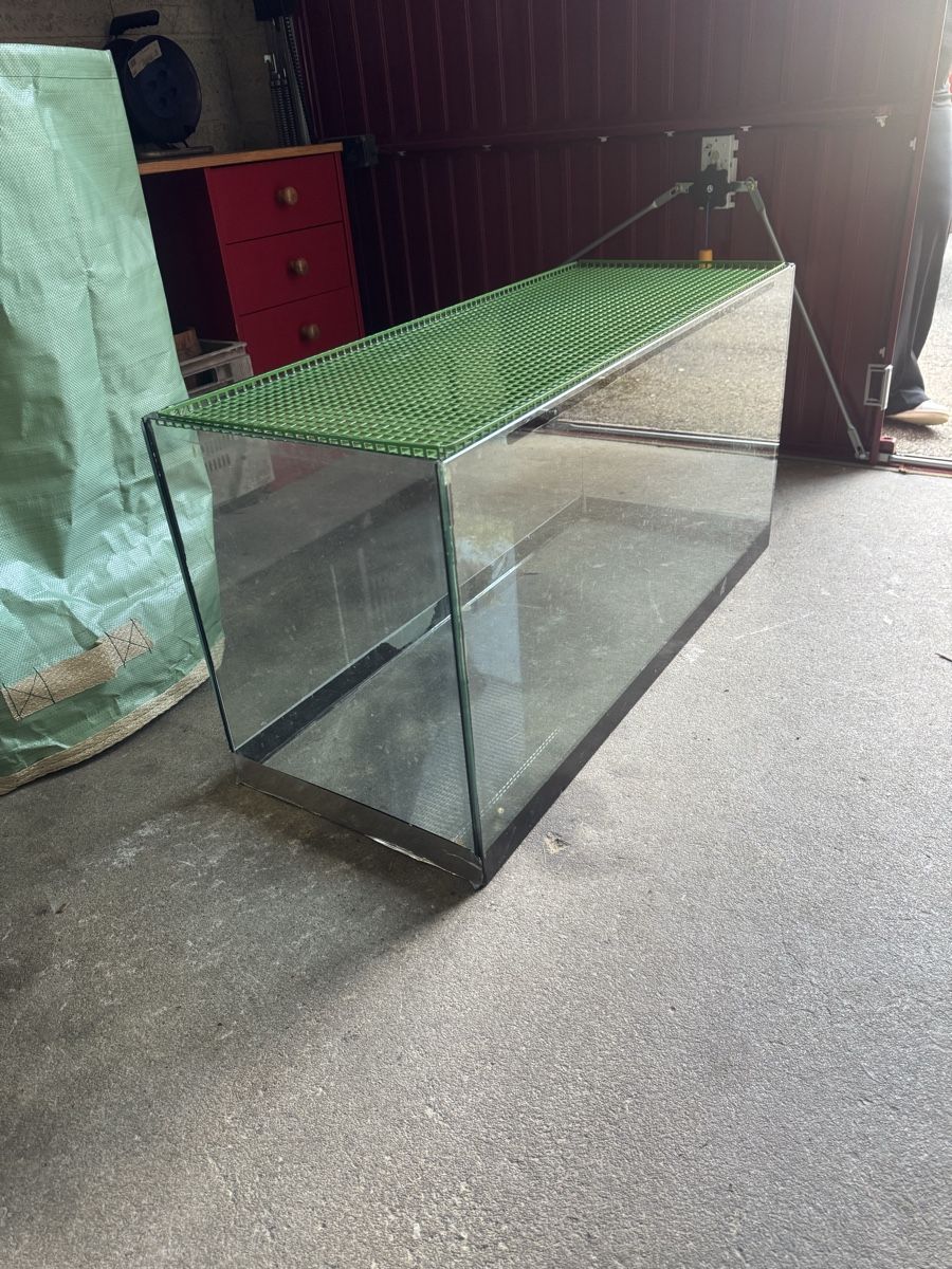 Terrario: Terrarium 100x40x50 – Usato da Fontainemelon venduto da Fabi3224