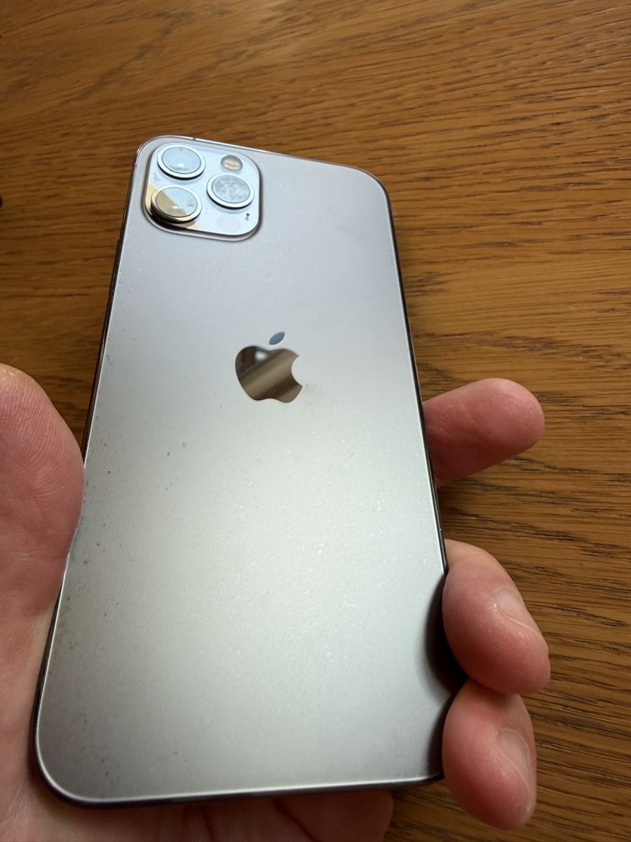 Apple Portables: iPhone 12 Pro, Graphite, 256 GB – D'occasion à Ringgenberg BE par fame777 6