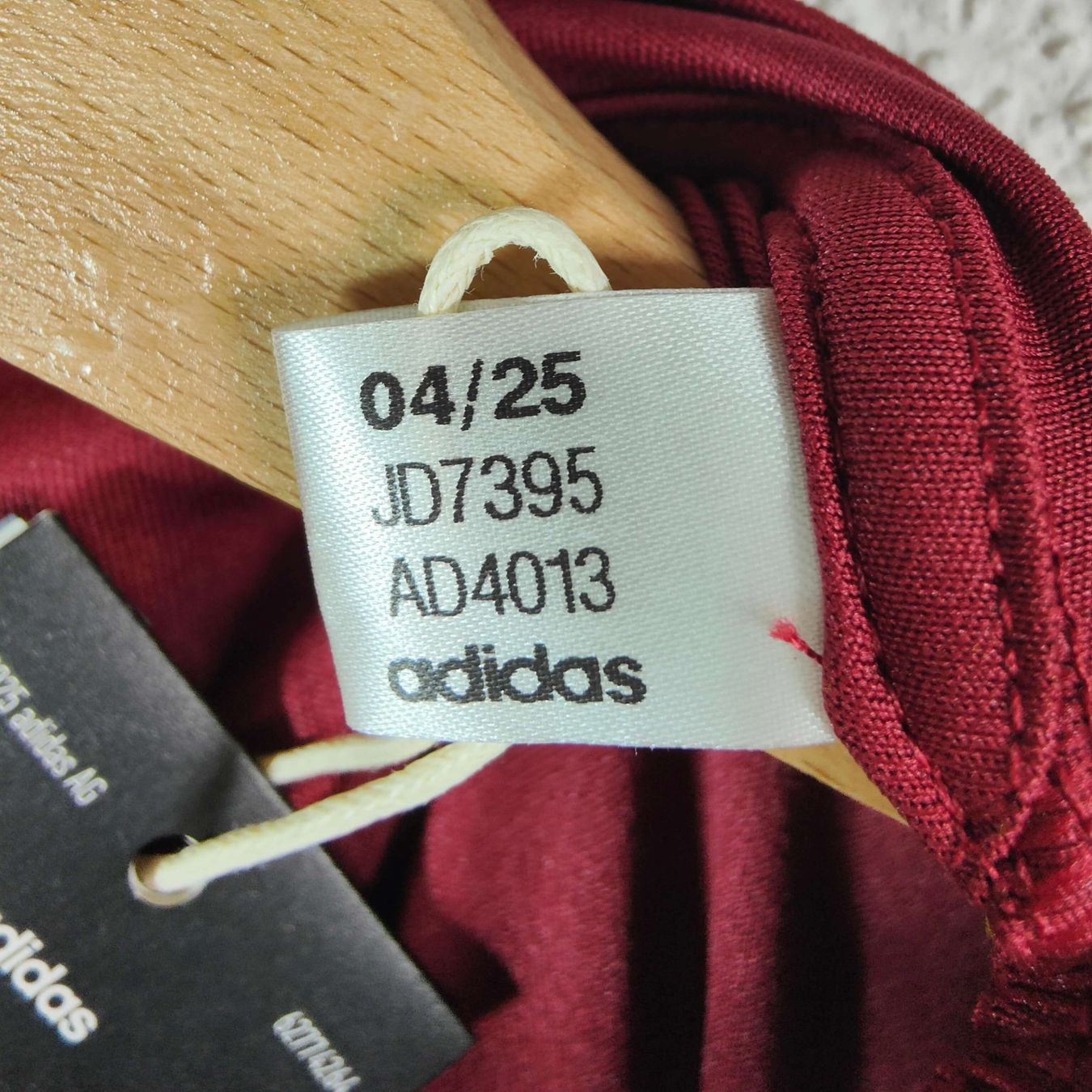 Canottiere & Pantaloni: Original 2025-26 Servette Home Trikot – Usato da Martigny venduto da eternalpitch 2