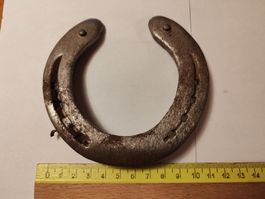 Hufeisen Eisen gebraucht mit Prägung Grösse 0 antik