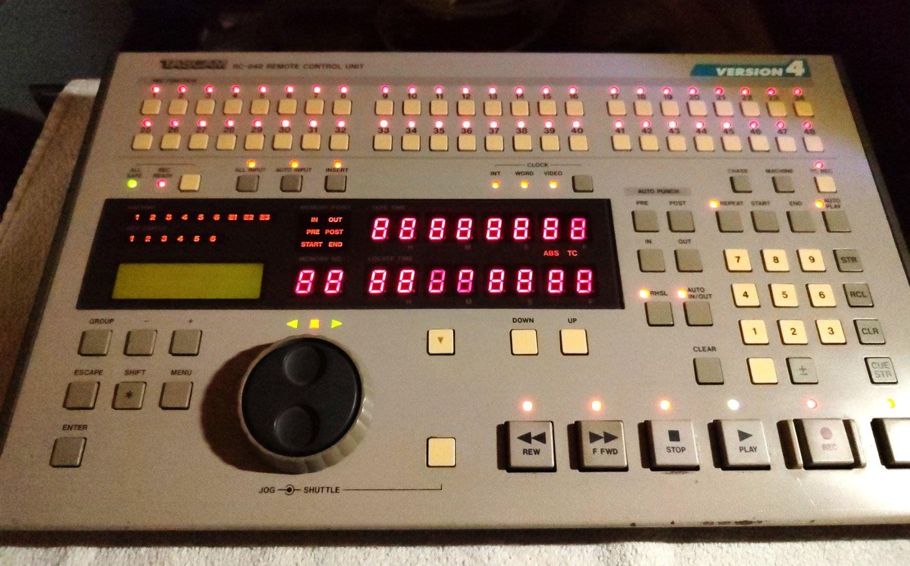 Tascam Registratori: Tascam RC848 Fernbedienun – Usato da Zénauva venduto da Alois6