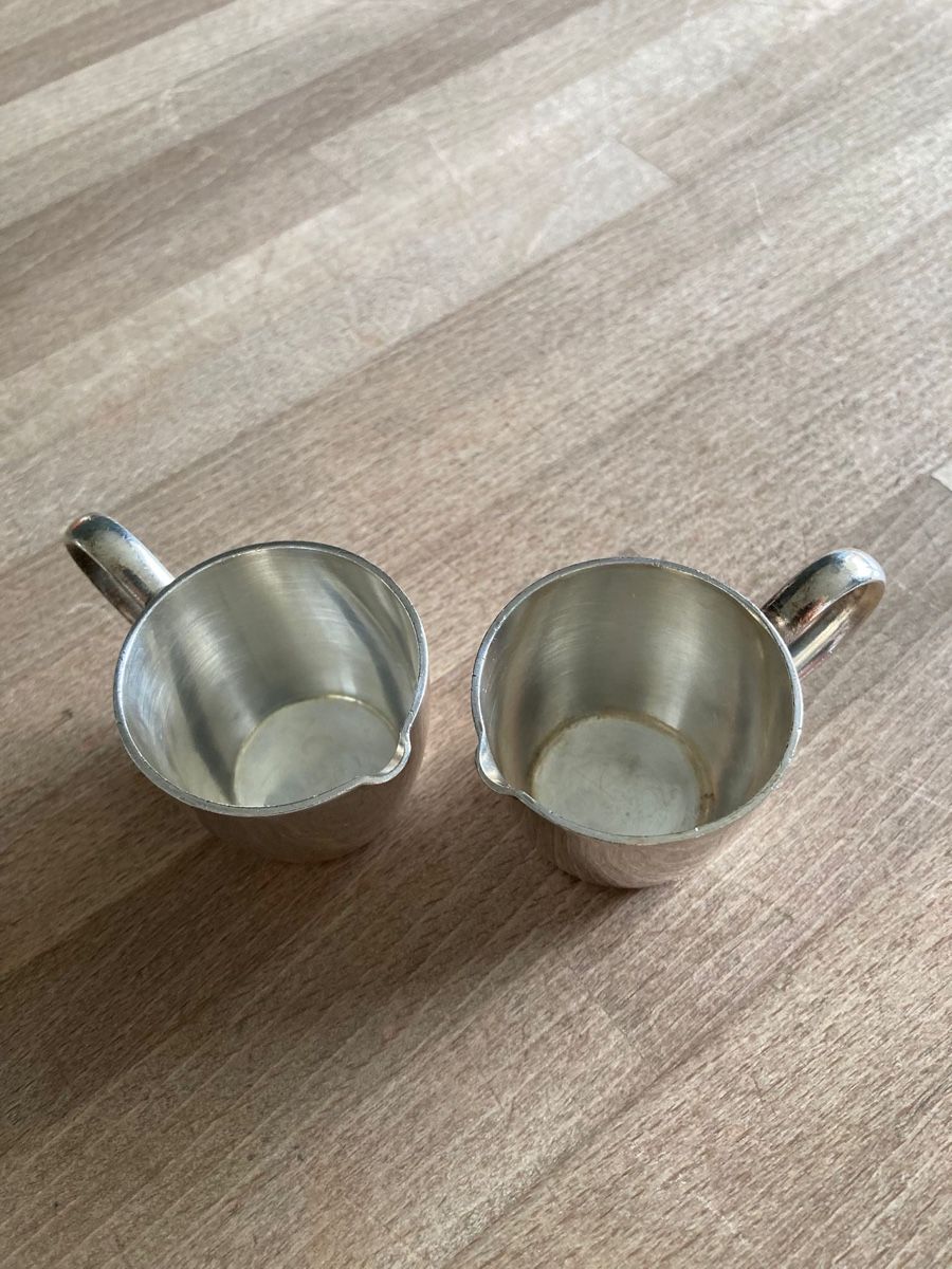 Alle Dekorationen: 2 versilberte Rahmkännchen, 2cl – Gebraucht aus Merishausen von arosa2000 1