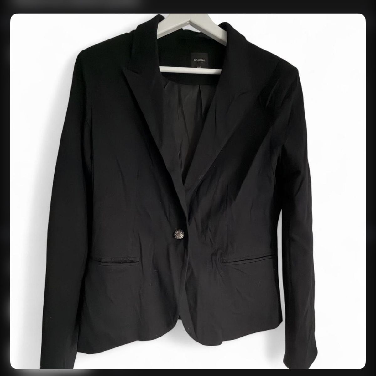 Giacche: Black blazer with silver button #formalwear #blazer – Nuovo (secondo la descrizione) da Zürich venduto da onlyifashion