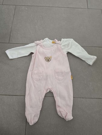 56 Steiff Baby Strampler 