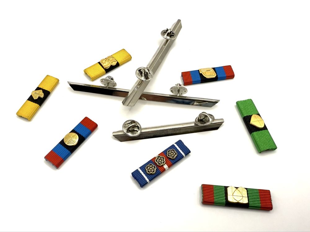 Konvolut Schweizer Armee Ribbons (Gebraucht) in Roggwil TG für CHF 80 ...