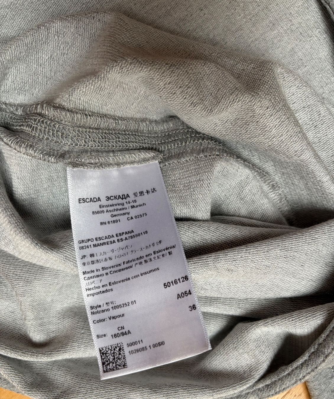 Escada Gilet & Giacche senza maniche: ESCADA Sport Gilet Gr.38 – Usato da Unterägeri venduto da Jutka_04 3