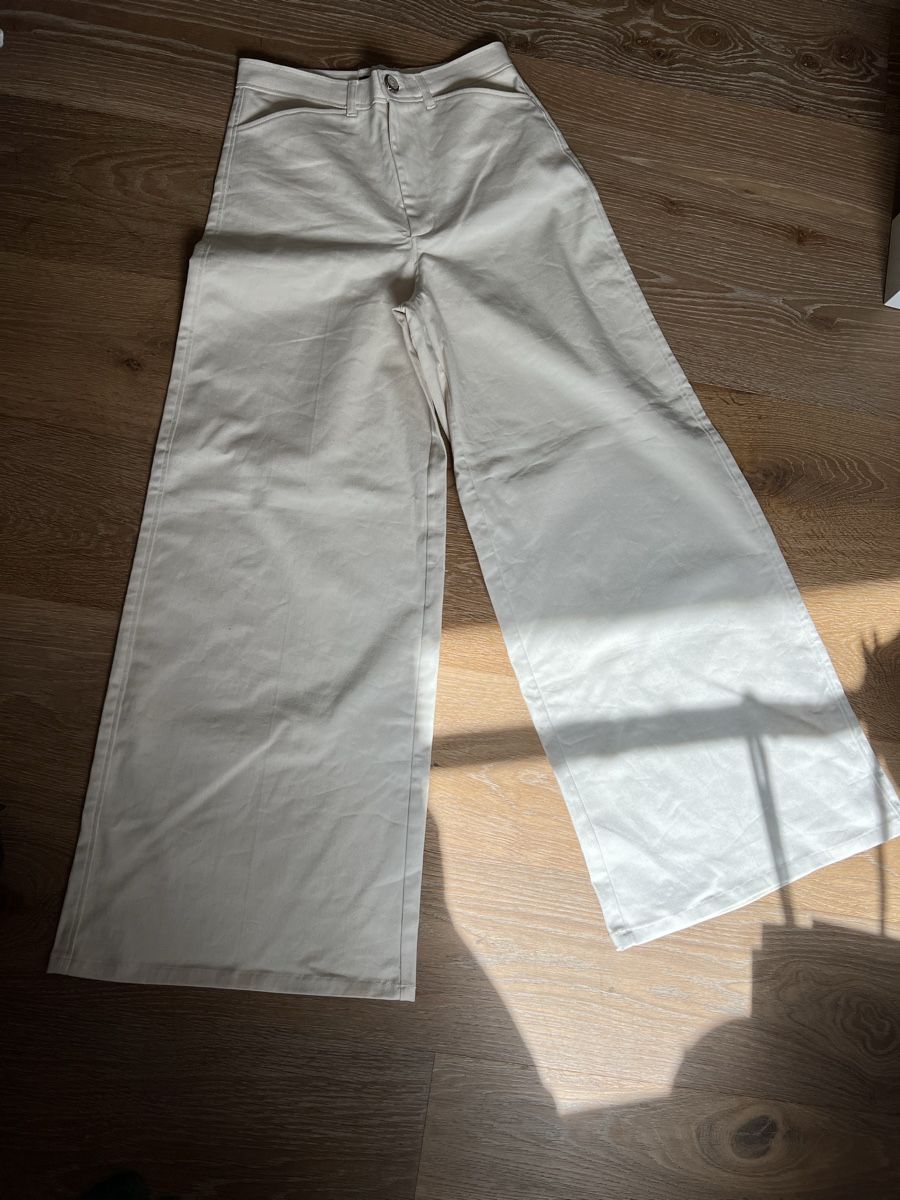 Zara Pantaloni: Zara Summer Hose – Nuovo (secondo la descrizione) da Moudon venduto da patricia115