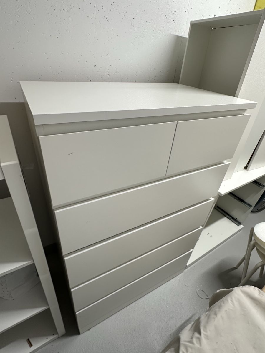 Ikea Kommoden: Ikea Malm Kommode weiss gebraucht – Gebraucht aus Wil SG von val_hx8l