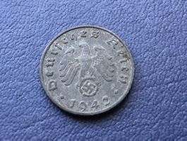 Drittes Reich 5 Reichspfennig 1942 A . ungereinigt
