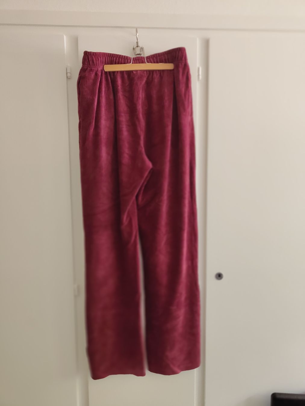 Ellesse Pantaloni: Ellesse pants – Nuovo (secondo la descrizione) da Biel/Bienne venduto da lhcr 1