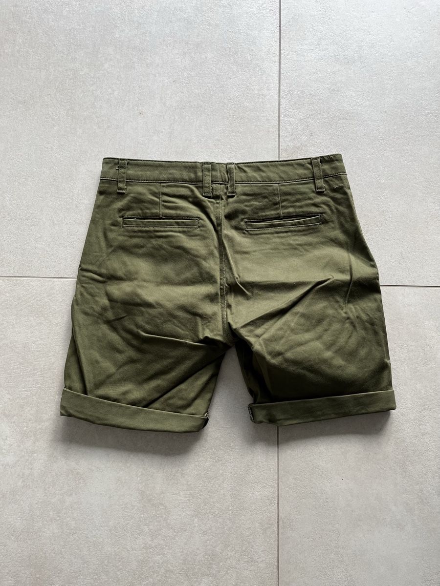 Pantaloni: Shorts Bon Vivant kaki taille 31  – Nuovo (secondo la descrizione) da Champlan venduto da YForter 1