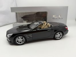 1/18 Mercedes-Benz SL (R231) - Norev Dealer Edition