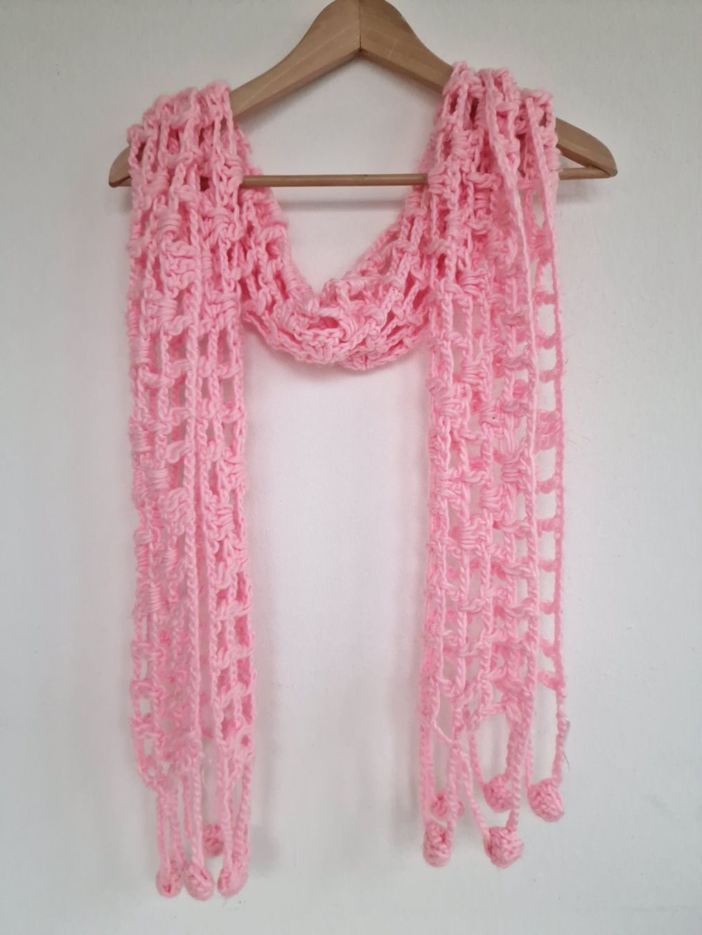 Altro abbigliamento per bambina: Mädchen Schal Rosa ca. 26cm x 180cm – Usato da Hallau venduto da CHACLA 1