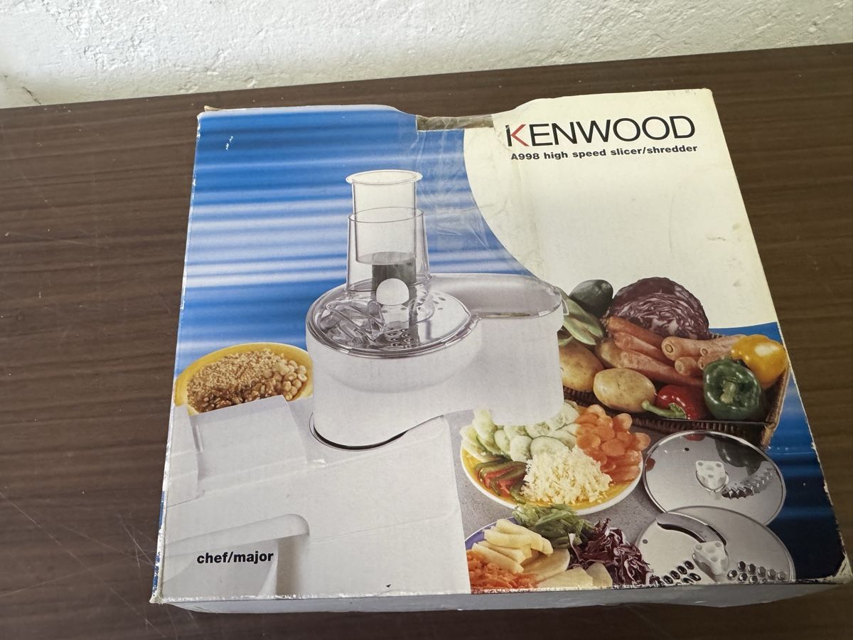 Kenwood Elettrodomestici da cucina: Kenwood Gemüse Raffel – Usato da Arisdorf venduto da comestibles 1